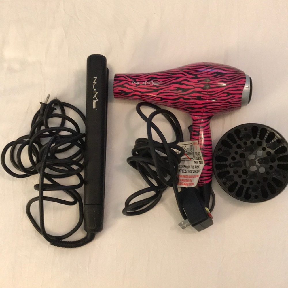 Bundle of 2 NUME hair tools